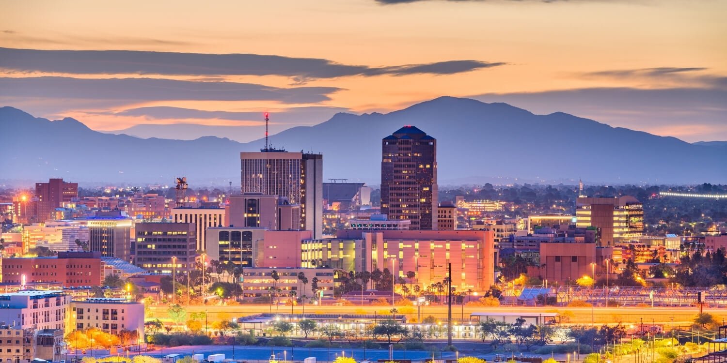 Tucson, AZ skyline