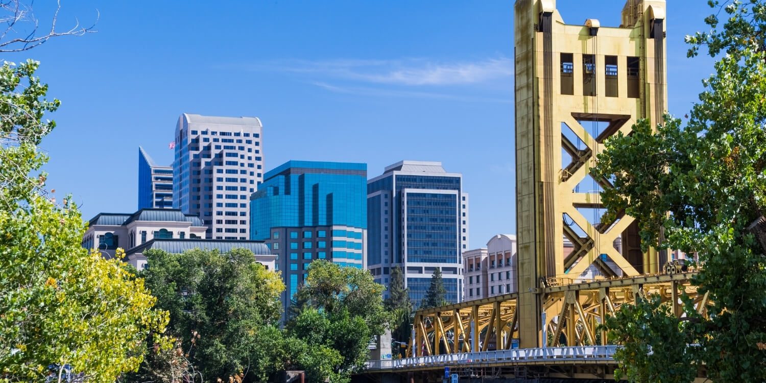 Sacramento, CA skyline