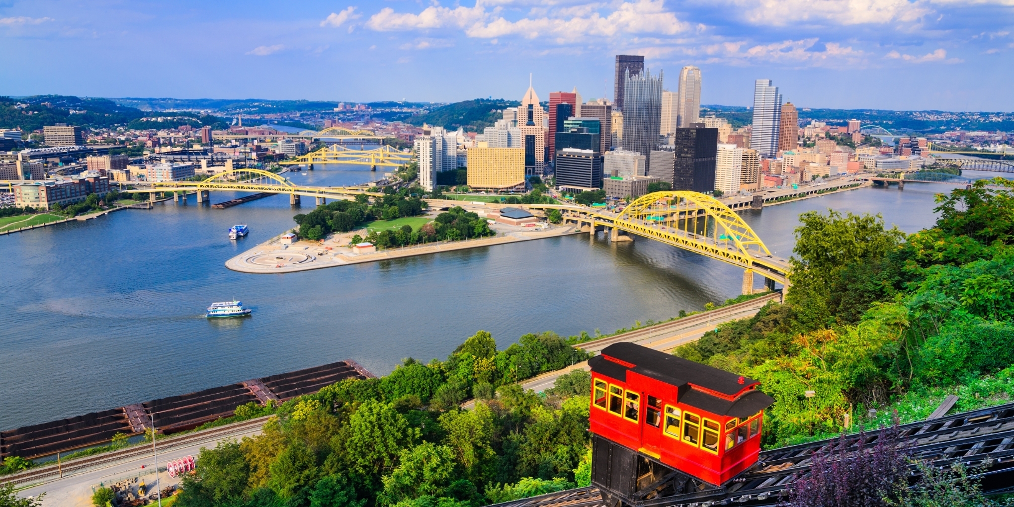 Pittsburgh, PA skyline