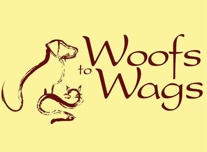 Woofs to Wags, LLC logo